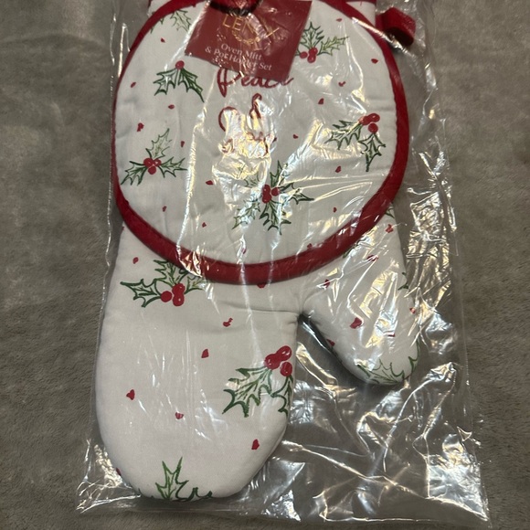 Lenox Mitt and oven holder set new - Picture 2 of 2